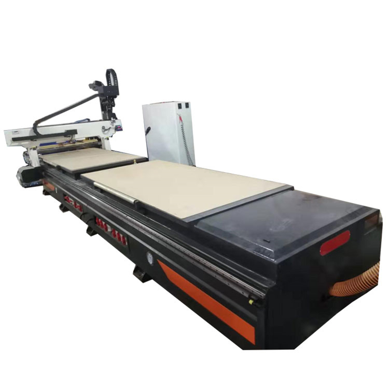 雙臺面數(shù)控裁板機